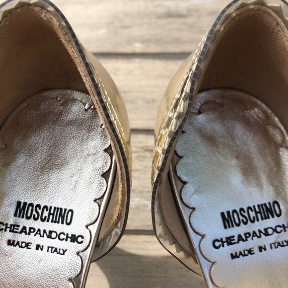 Sold in another platform. Moschino Cheap And Chic Open Toe - Picture 4 of 16
